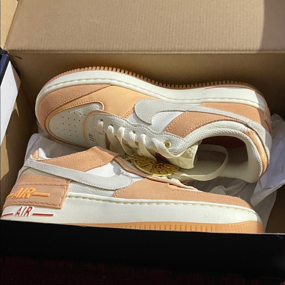 Nike Air Force 1 Shadow “sisterhood” Women's Sneakers - White and Pink Size 7 - Picture 8 of 10